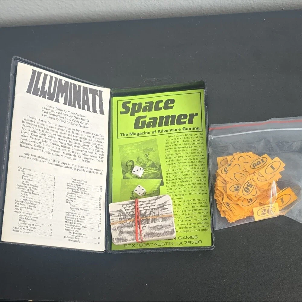 Illuminati Steve Jackson Games w/ Expansions 1 & 2 (1982-1983) [A]
